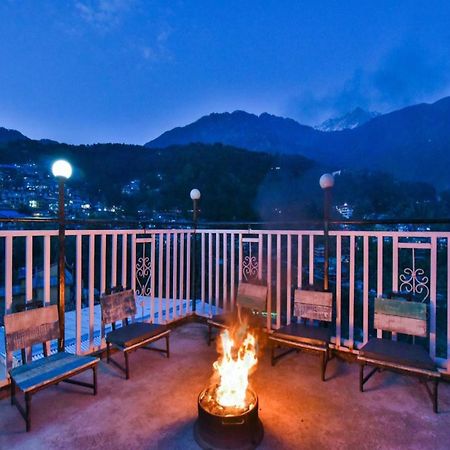 La Riqueza Koala Inn # 5 Mins From Mall Road # Mountain View Rooms # Private Parking #Family Hotel #Traveller'S Choice Hotel McLeod Gandzs Kültér fotó